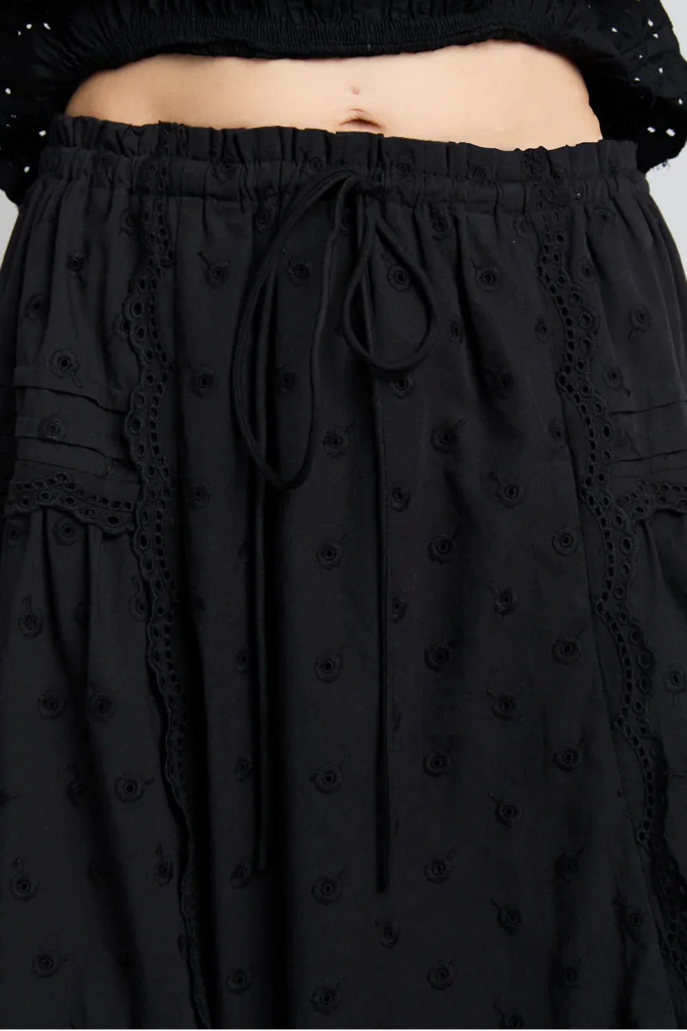 Agatha Embroidered Midi Skirt - Black