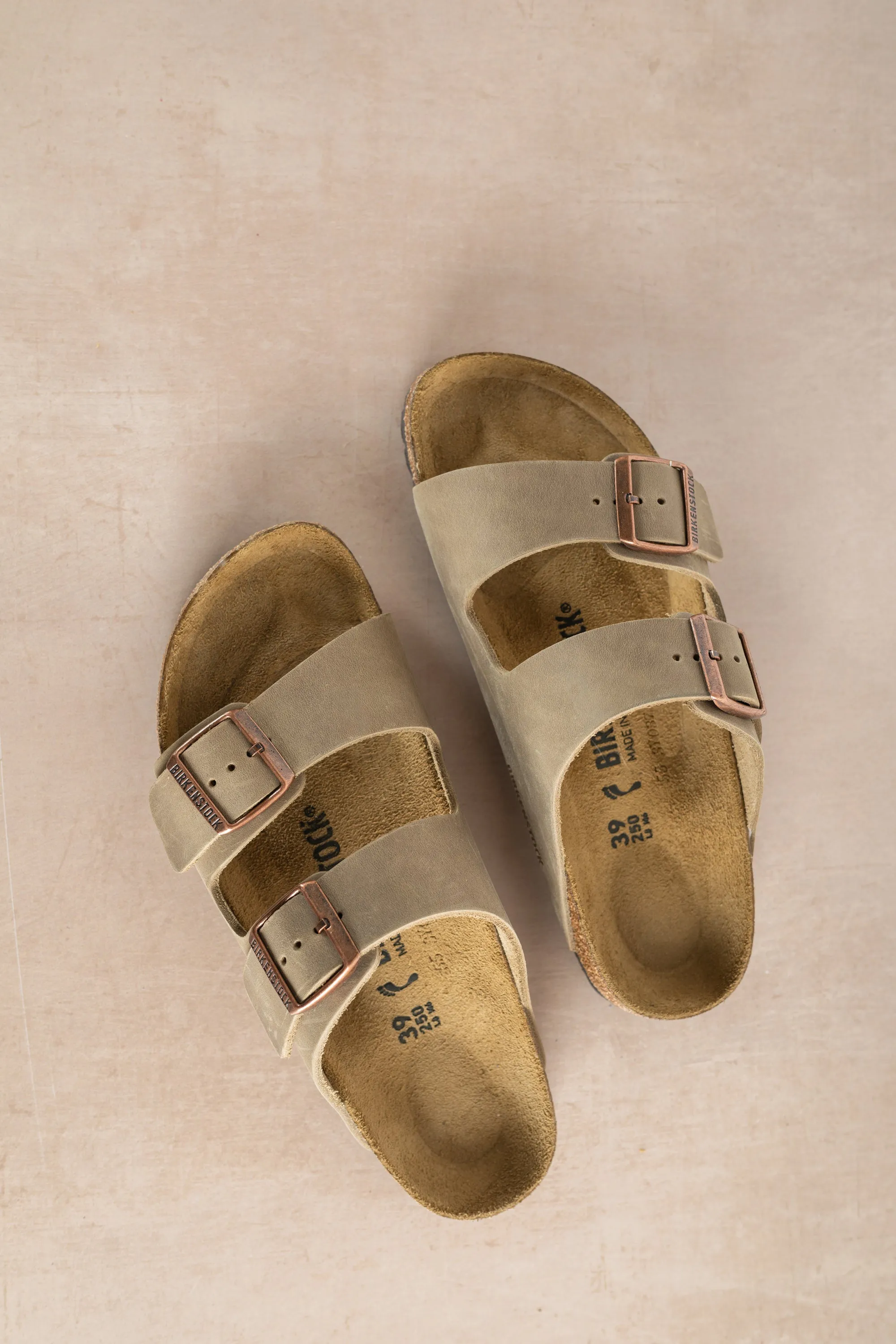 Arizona Oiled Leather - Tobacco Brown
