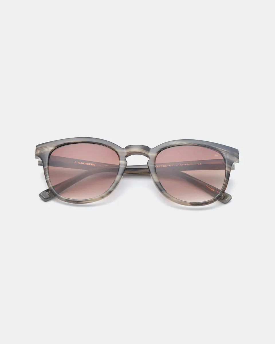 Bate Sunglasses - Striped Horn