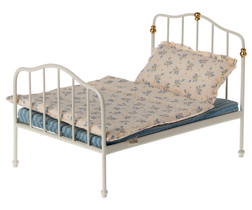 Bed, Mouse - Off White