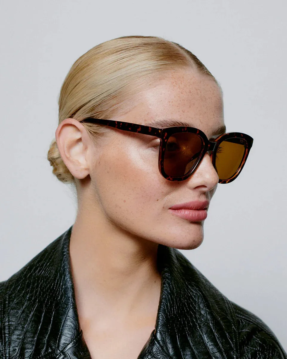 Billy Sunglasses - Demi Tortoise