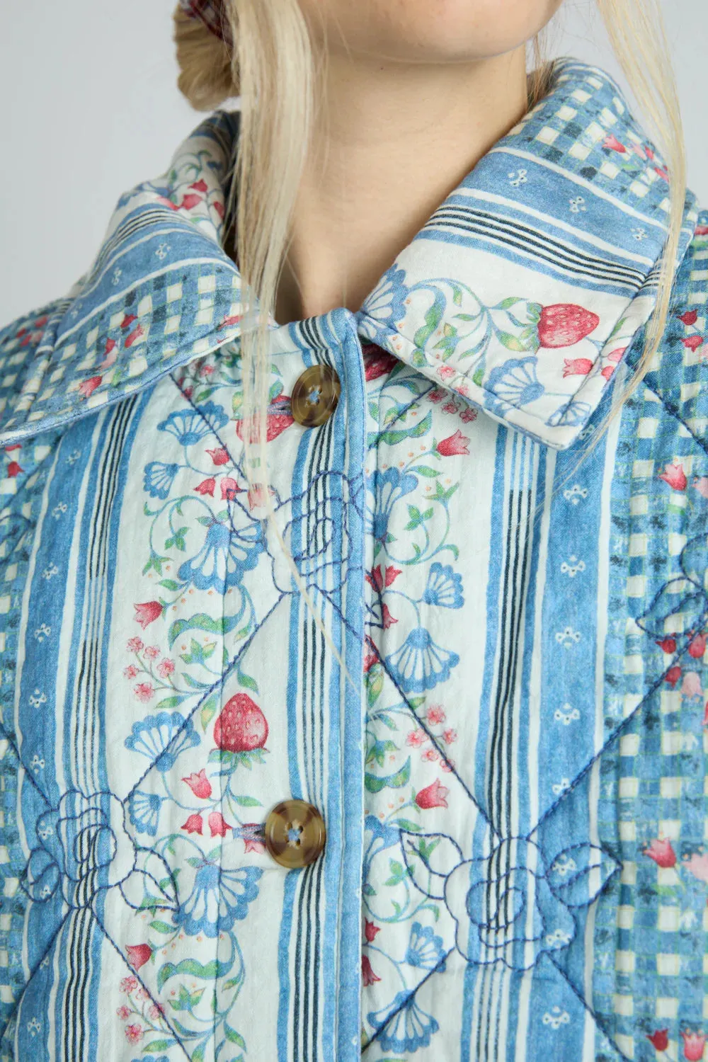 Claudia Jacket - Wallpaper Floral