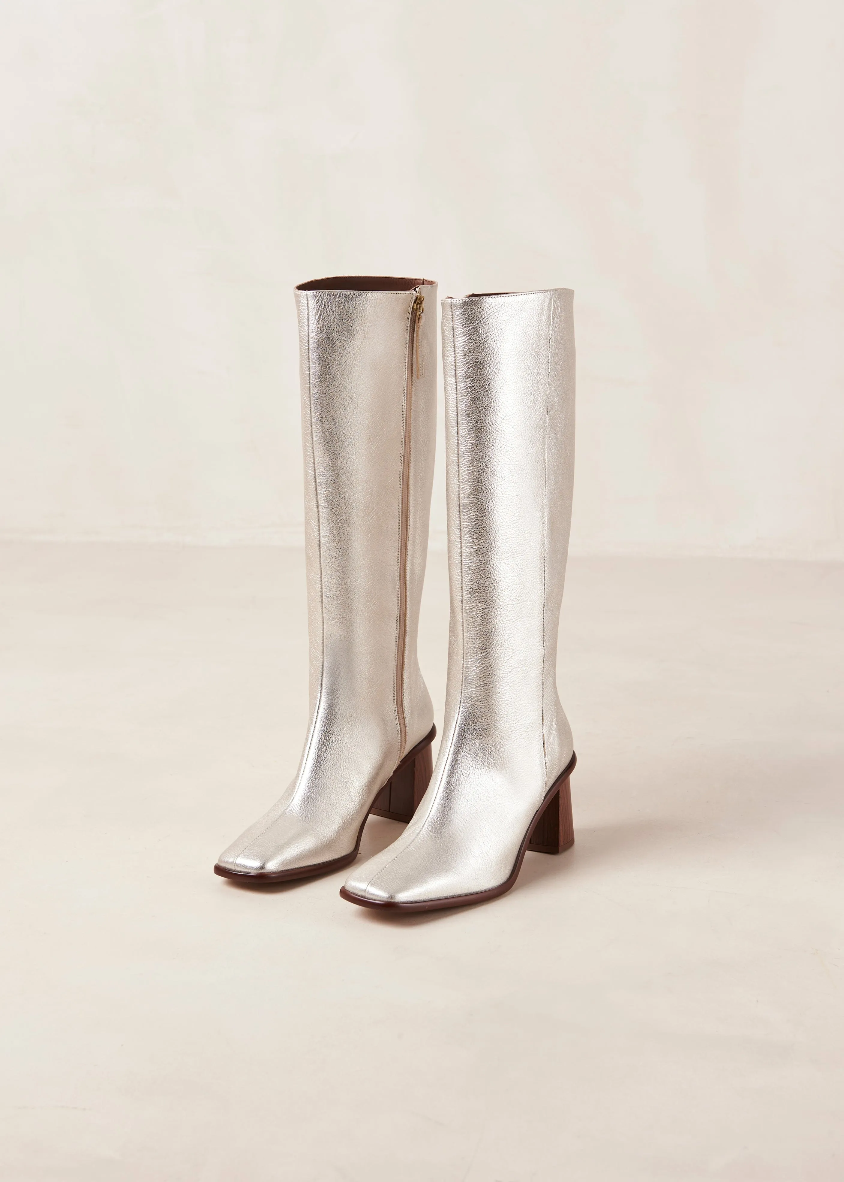 East Shimmer Silver Boot
