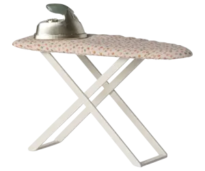 Iron & Ironing Board, Mouse