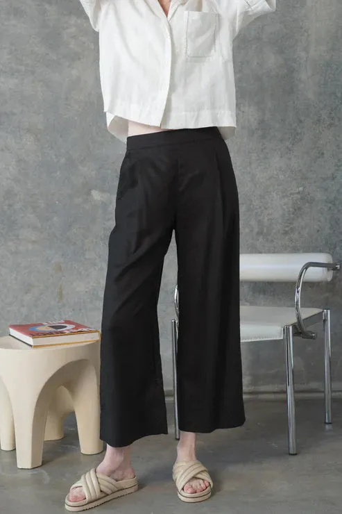 Ivy Black Linen Crop Pants