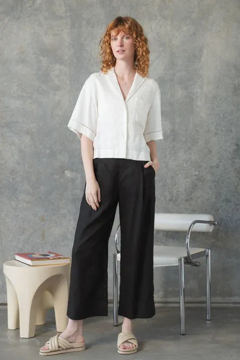Ivy Black Linen Crop Pants