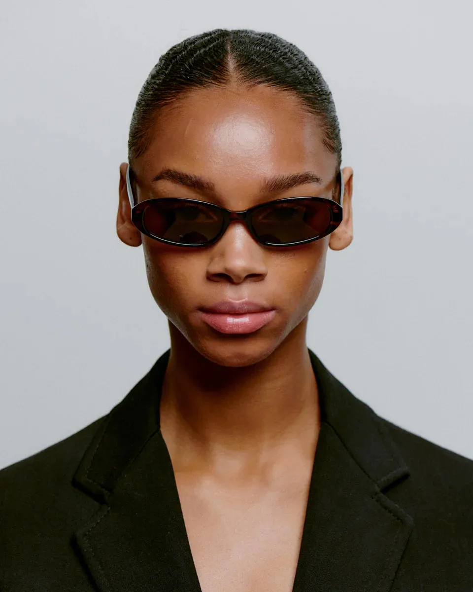 Macy Sunglasses - Demi Tortoise
