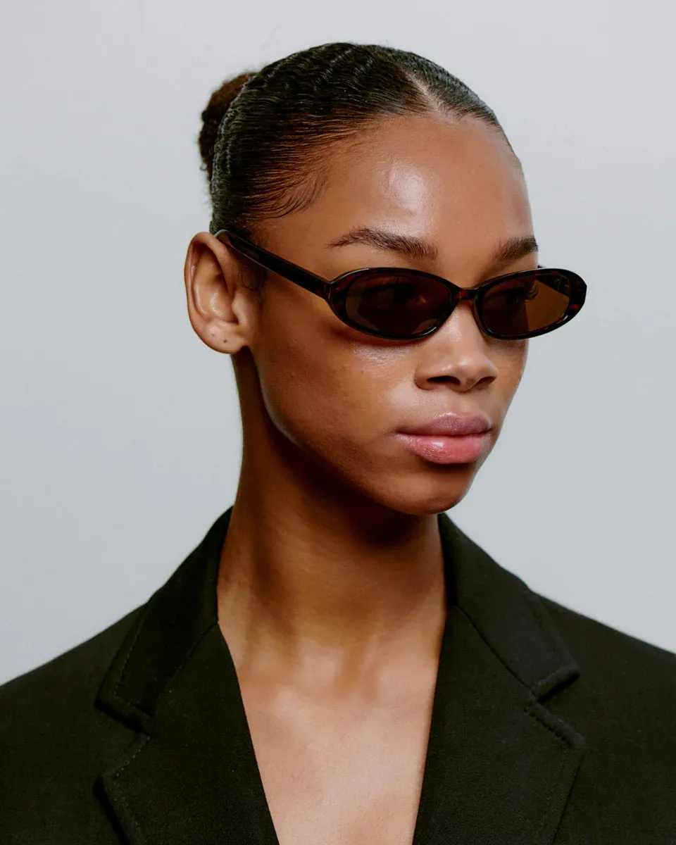 Macy Sunglasses - Demi Tortoise