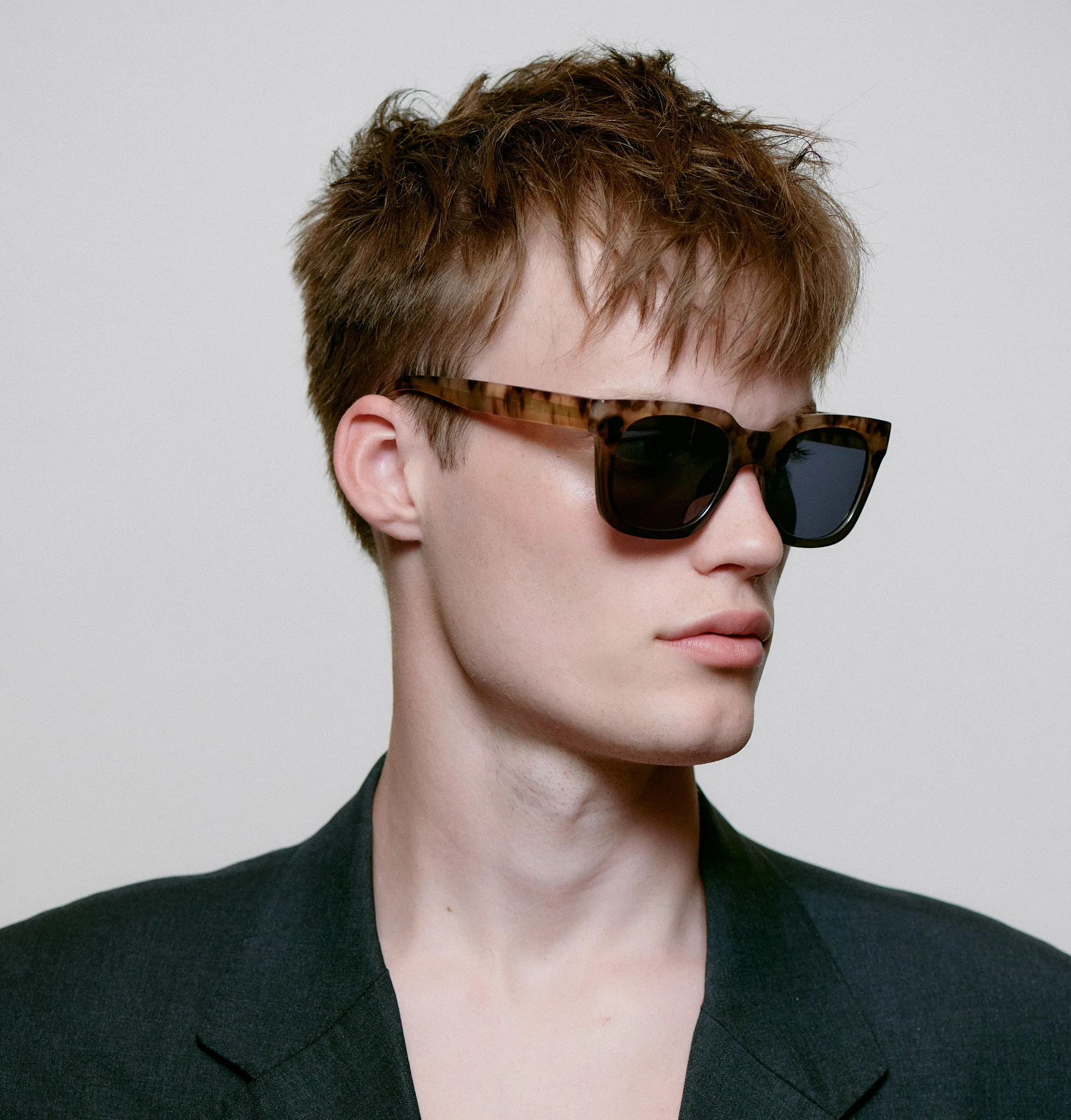 Nancy Sunglasses - Coquina / Grey Transparent