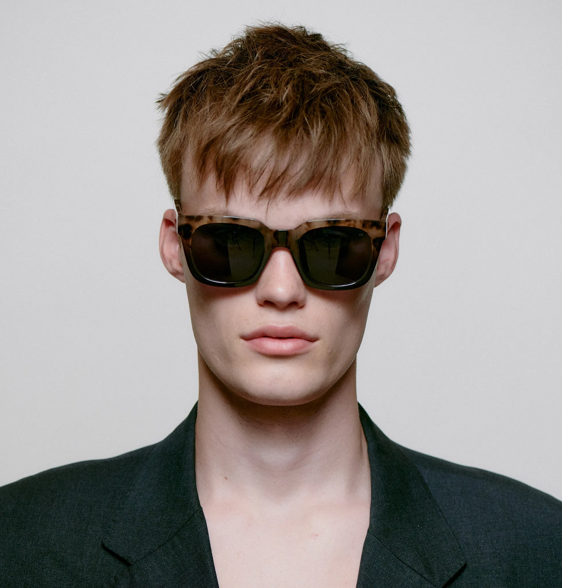 Nancy Sunglasses - Coquina / Grey Transparent