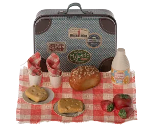 Picnic Set, Mouse