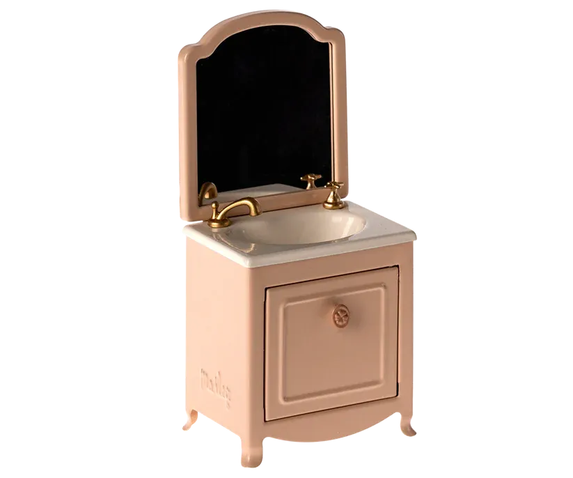 Sink Dresser, Mouse - Powder