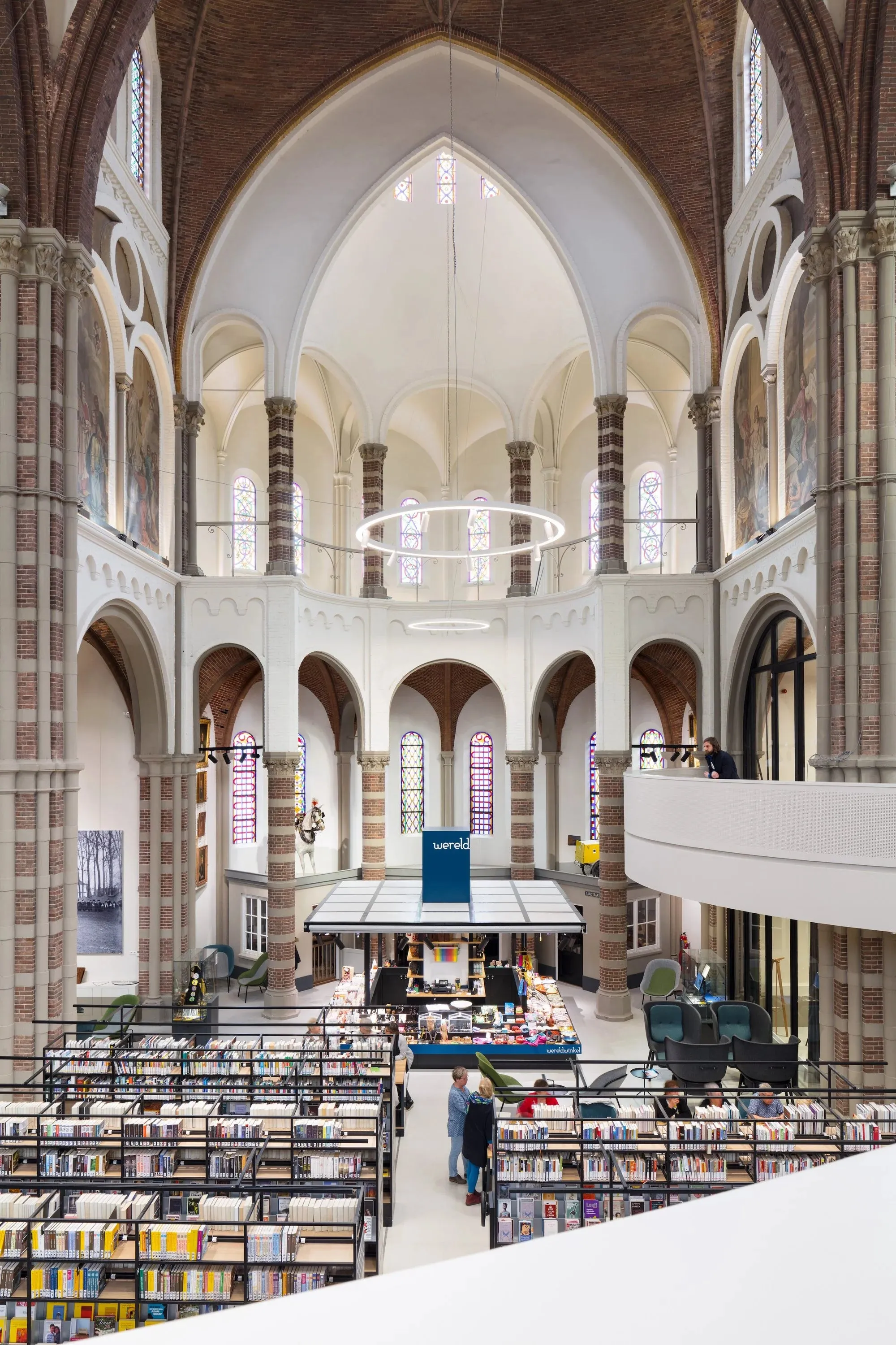 Temples of Books: Magnificent Libraries Around the World