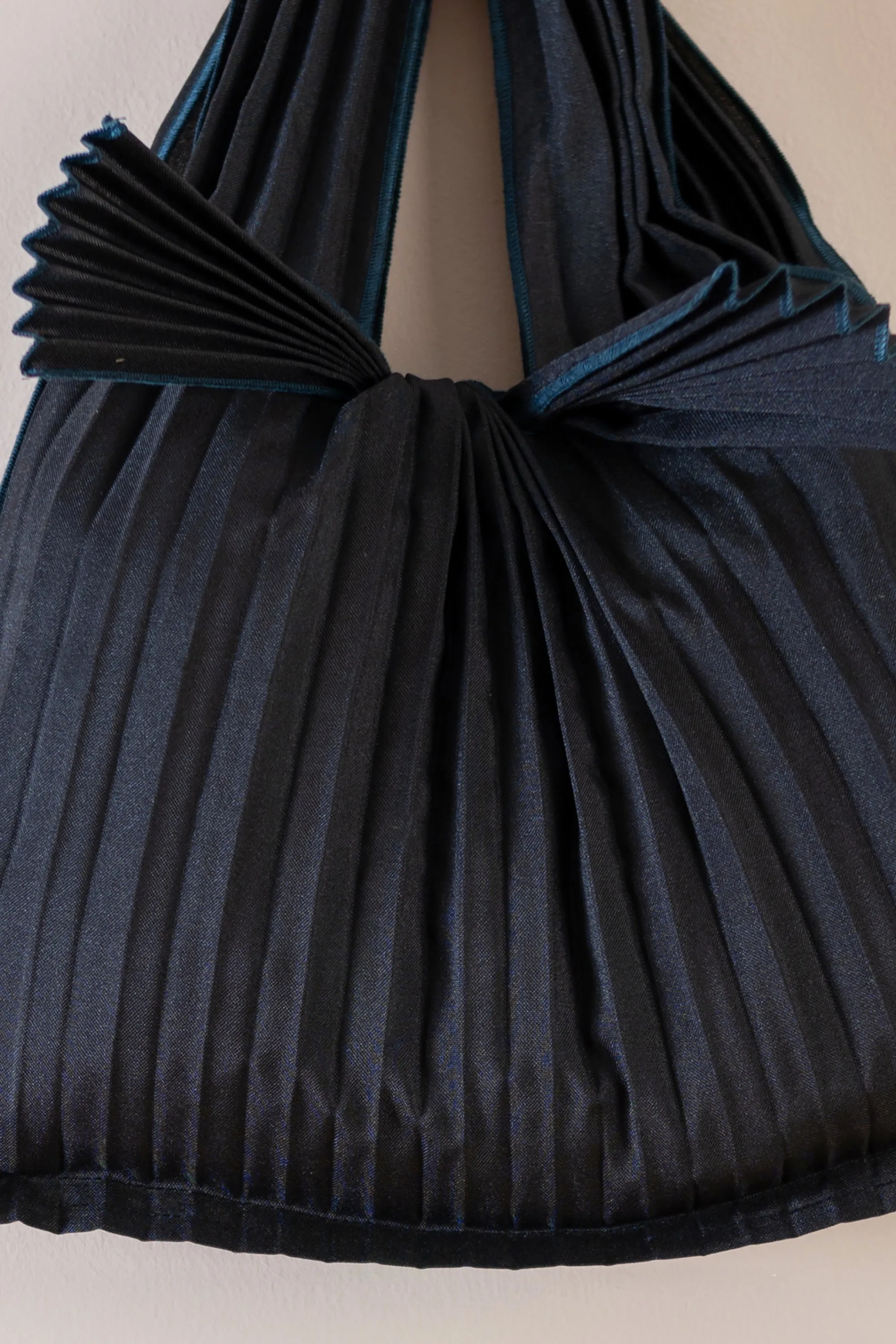 Vertical Pleated Mini Tote Bag - Black
