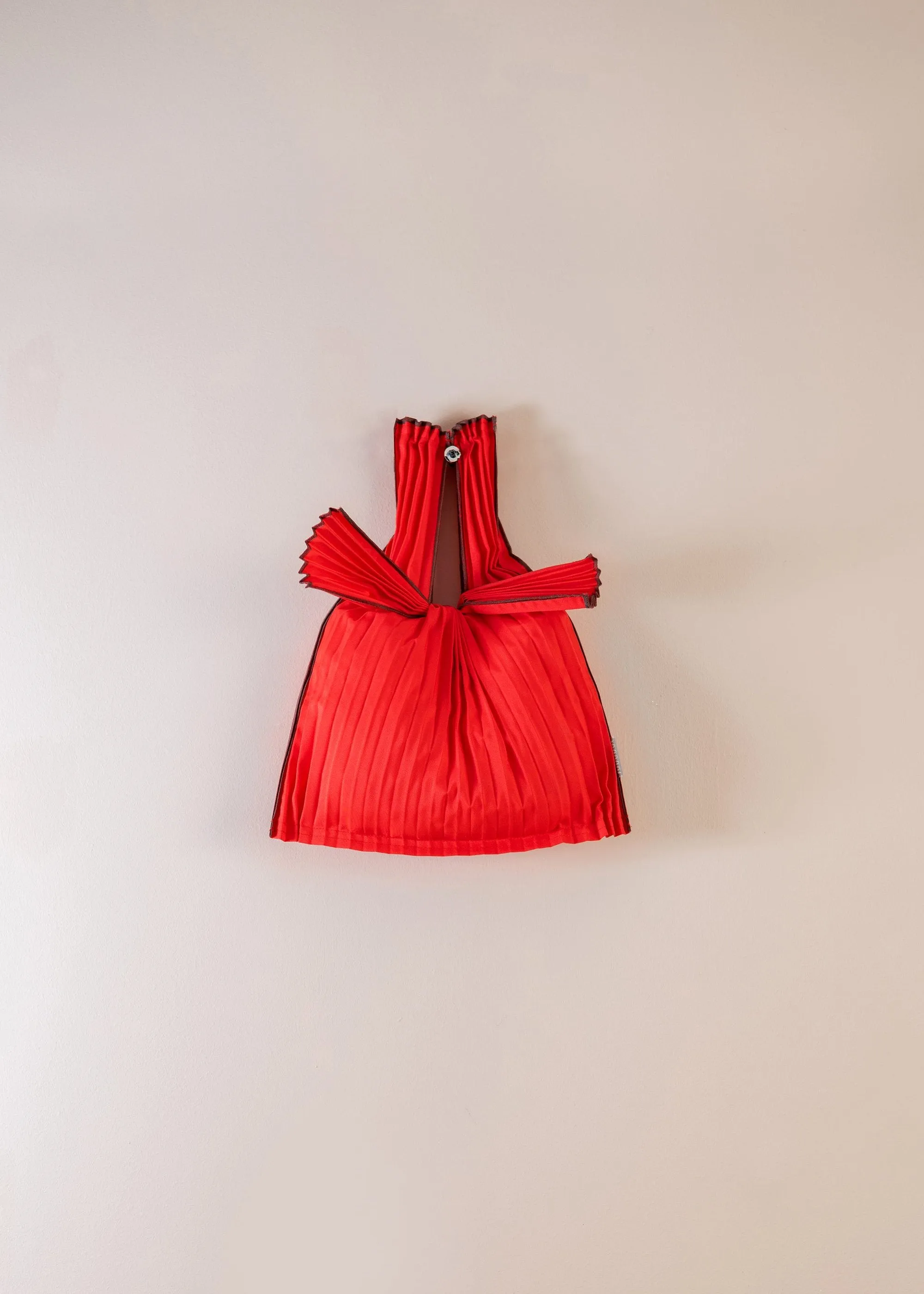 Vertical Pleated Mini Tote Bag - Red