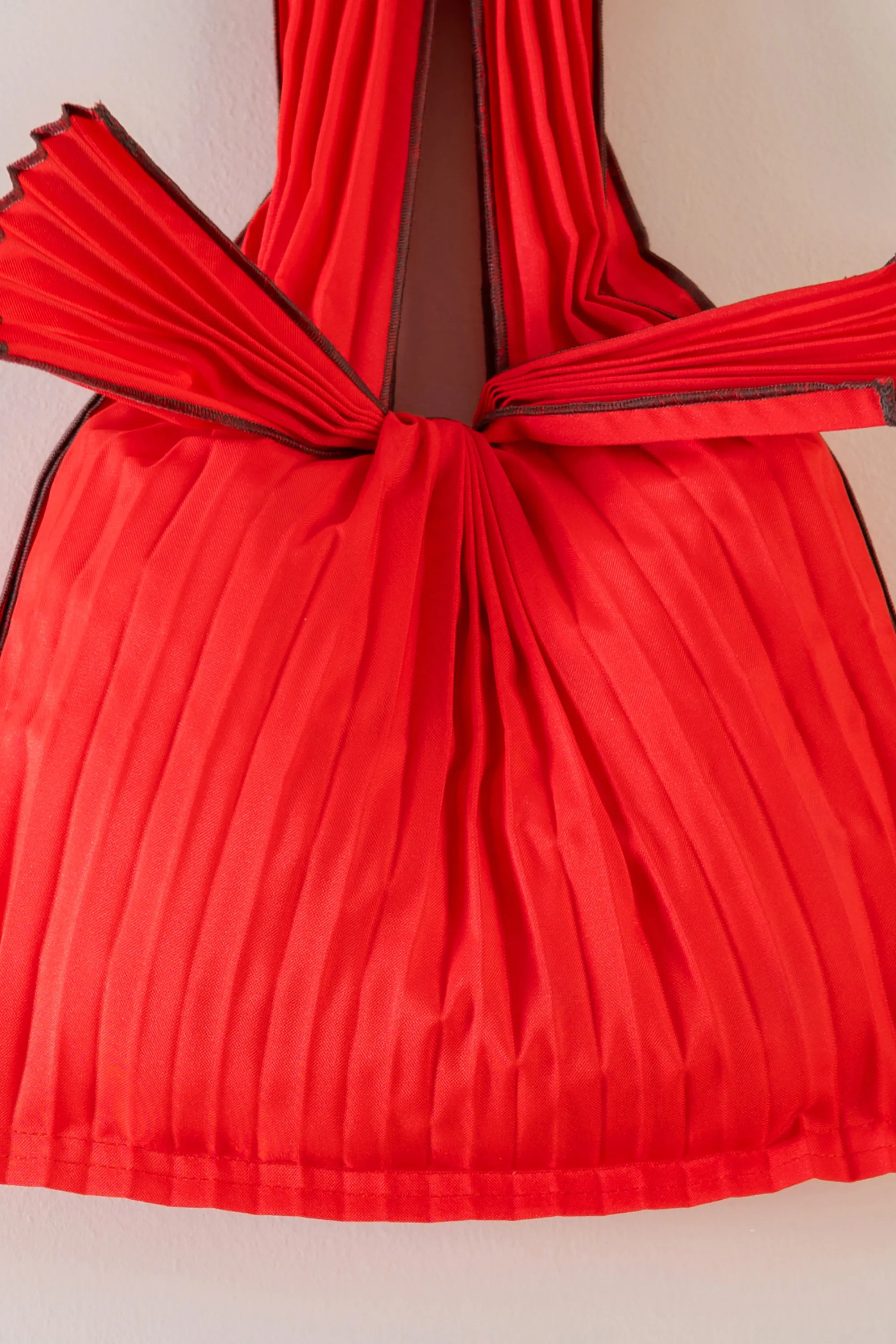 Vertical Pleated Mini Tote Bag - Red