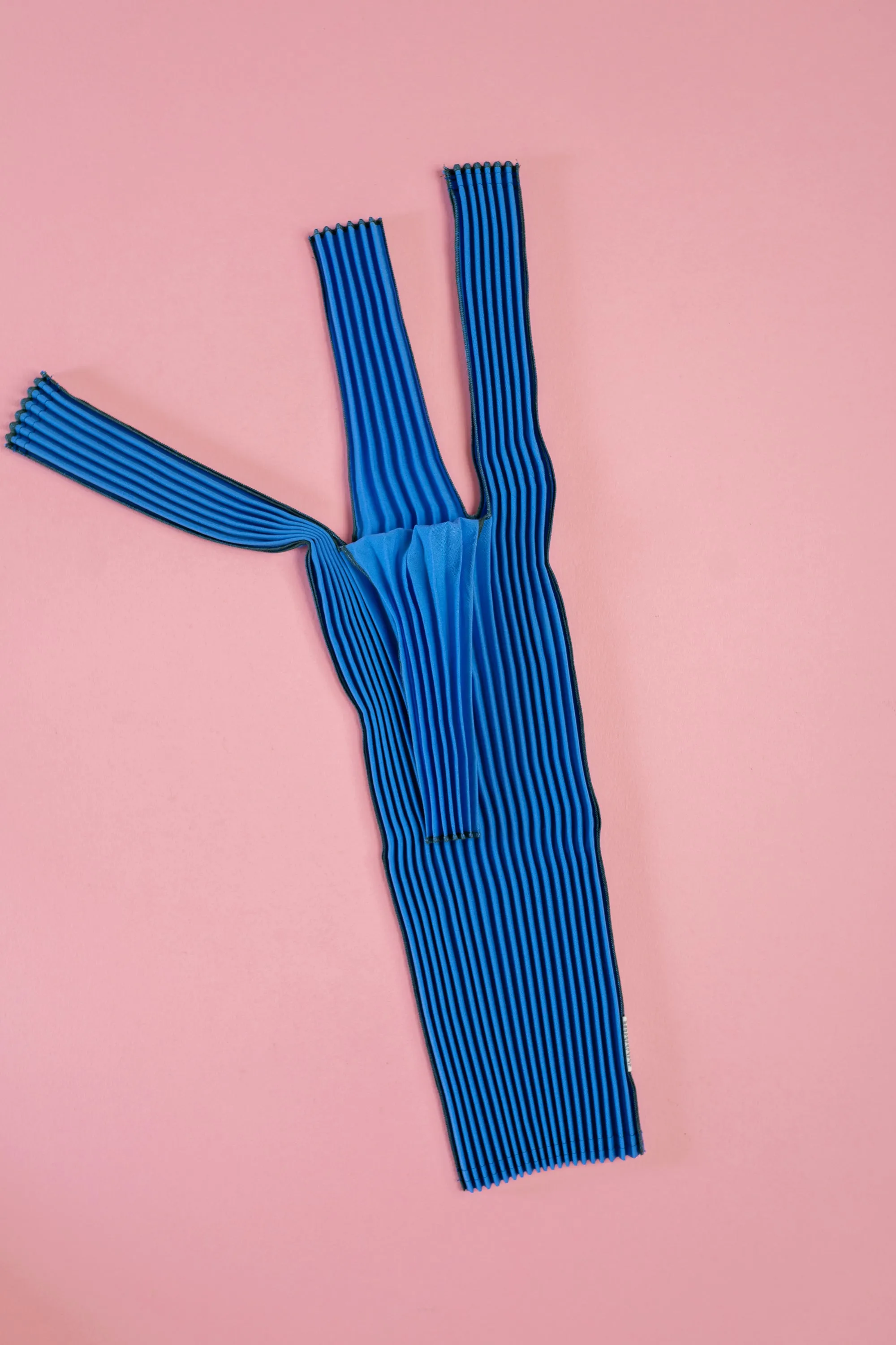 Vertical Pleated Small Tote Bag - Limited Blue