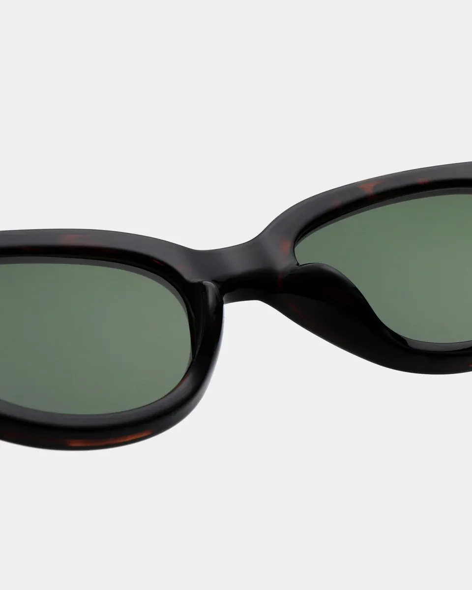 Winnie Sunglasses - Demi Tortoise