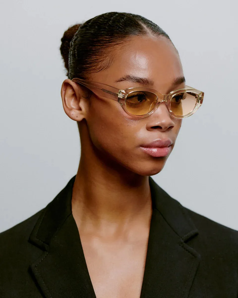 Winnie Sunglasses - Ecru Transparent